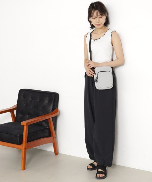 FOUND GOOD（ファウンドグッド）の「ハッスイスクエアショルダー（ショルダーバッグ・レディース・ベージュ/オレンジ系5/ブルー系5/グリーン系8/グレー系5/ブラック・FREE）」の14枚目の写真