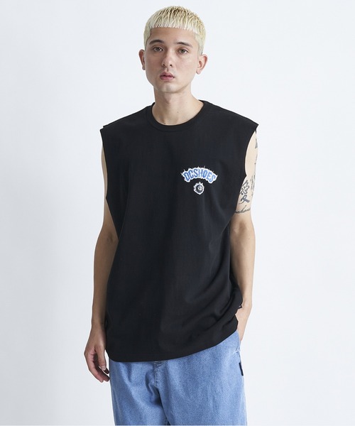 DC SHOES(ディーシーシューズ)の「24 FLAME SLEEVELESS/DCバックプリントマッスルタンクトップ(タンクトップ・メンズ・スミクロ/ホワイト/ブラック/ブラック系その他・MEDIUM/LARGE/X-LARGE)」の2枚目の写真