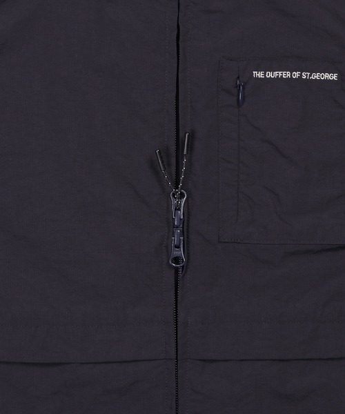 The DUFFER of ST.GEORGE（ザダファーオブセントジョージ）の「【WEB限定アイテム】SET UP RIPSTOP NYLON VEST：セットアップ リップストップ ナイロンベスト（ベスト・メンズ・ネイビー/ブラック/カーキ・LARGE/MEDIUM/X-LARGE）」の13枚目の写真