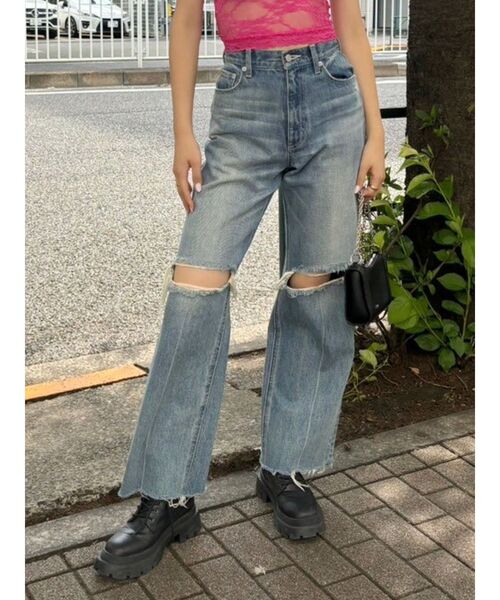 EVRIS(エヴリス)の「FRONTスラッシュワイドデニムパンツ(デニムパンツ・レディース・ブルー/インディゴブルー・SMALL/MEDIUM)」の20枚目の写真