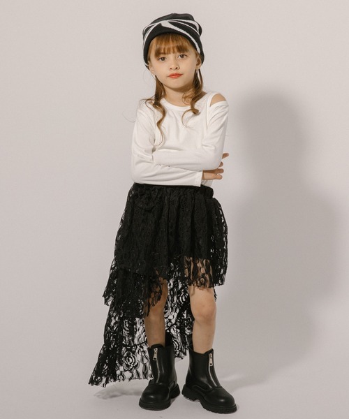 URBAN CHERRY(アーバンチェリー)の「フロントジップショートブーツ(ブーツ・キッズ・ブラック・19.0cm/18.5cm/18.0cm/17.0cm/22.0cm/21.0cm/20.5cm/19.5cm)」の4枚目の写真