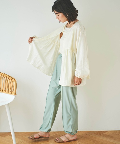 mil(ミル)の「【150㎝前後の小柄さんサイズ】前後2WAYチュニックブラウス(シャツ/ブラウス・レディース・ブラック/ホワイト/エンジ・ONE SIZE)」の5枚目の写真