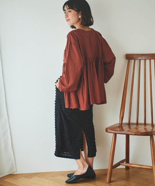 mil(ミル)の「【150㎝前後の小柄さんサイズ】前後2WAYチュニックブラウス(シャツ/ブラウス・レディース・ブラック/ホワイト/エンジ・ONE SIZE)」の22枚目の写真