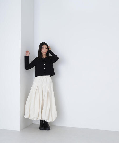 NATURAL BEAUTY BASIC(ナチュラルビューティーベーシック)の「【Oggi掲載】切替タックバルーンスカート(スカート・レディース・オフホワイト/ブラック/カーキ/ベージュ・MEDIUM/SMALL)」の22枚目の写真