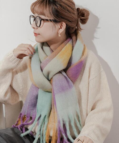 SMELLY（スメリー）の「ボリュームチェックマフラー（マフラー・レディース・パープル系その他/ブルー系その他・-）」の4枚目の写真