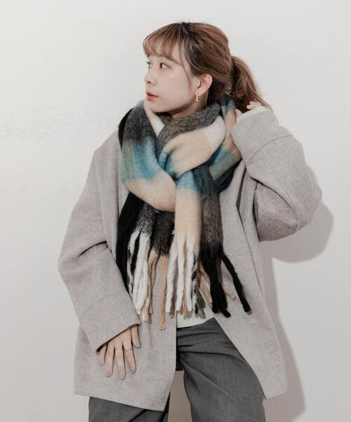 SMELLY（スメリー）の「ボリュームチェックマフラー（マフラー・レディース・パープル系その他/ブルー系その他・-）」の14枚目の写真