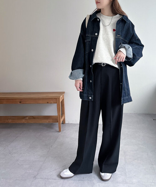 DISCOAT(ディスコート)の「【WEB限定/新色追加】ハート刺繍スウェット(スウェット・レディース・ネイビー/ライトベージュ/チャコールグレー/ベージュ/オフホワイト/ブラウン/ライトグレー/ブラック・MEDIUM)」の15枚目の写真