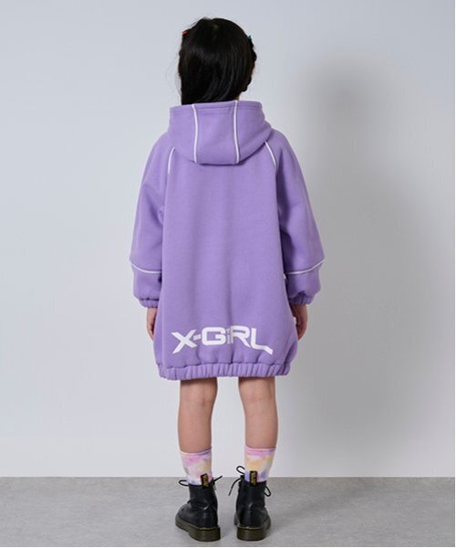 X-girl Stages（エックスガールステージス）の「アノラックパーカーワンピース（ワンピース・キッズ・ブラック/ラベンダー・140cm/130cm/120cm/110cm/100cm/90cm）」の17枚目の写真