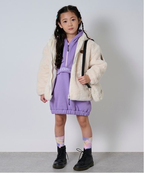 X-girl Stages（エックスガールステージス）の「アノラックパーカーワンピース（ワンピース・キッズ・ブラック/ラベンダー・140cm/130cm/120cm/110cm/100cm/90cm）」の3枚目の写真