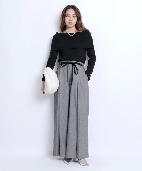 JUSGLITTY(ジャスグリッティー)の「レディオフショルニット(ニット/セーター・レディース・ブラック/チャコールグレー/ベージュ・2)」の19枚目の写真