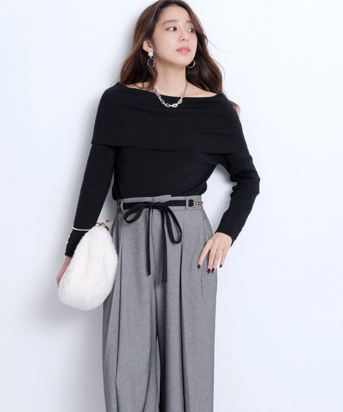 JUSGLITTY(ジャスグリッティー)の「レディオフショルニット(ニット/セーター・レディース・ブラック/チャコールグレー/ベージュ・2)」の22枚目の写真