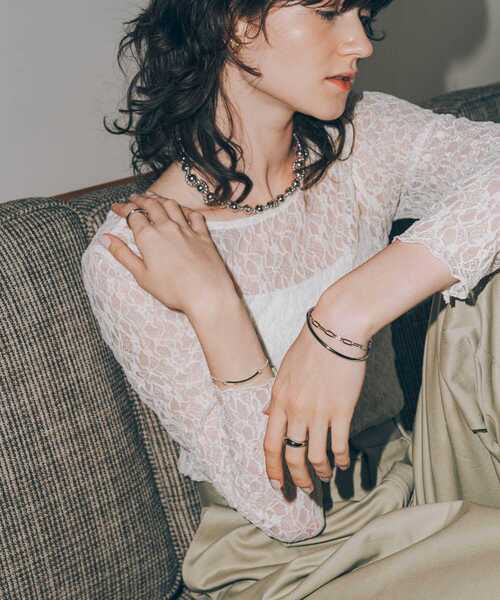 SMELLY(スメリー)の「カーブプレートスライドブレスレット(ブレスレット・レディース・シルバー・-)」の10枚目の写真