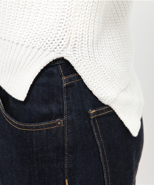 OUTLET（アウトレット）の「【Sheta】畦編ミハイネックプルオーバー（ニット/セーター・レディース・オフホワイト/ネイビー/ライトブルー・FREE）」の9枚目の写真