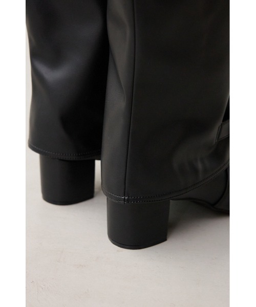 AZUL by moussy(アズールバイマウジー)の「ポインテッドトゥカバーロングブーツ(ブーツ・レディース・ブラック・LARGE/MEDIUM/SMALL)」の12枚目の写真