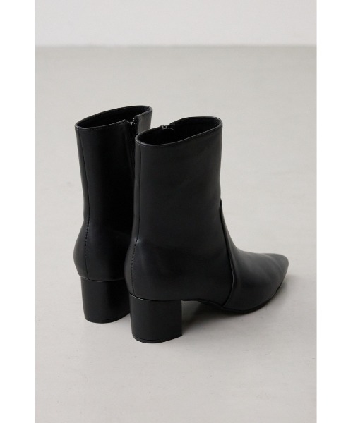 AZUL by moussy(アズールバイマウジー)の「ポインテッドトゥカバーロングブーツ(ブーツ・レディース・ブラック・LARGE/MEDIUM/SMALL)」の9枚目の写真