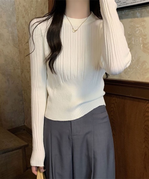 blackdia ocean(ブラックダイヤオーシャン)の「blackdia ocean ラウンドネックスリムリブニット(ニット/セーター・レディース・ブラウン/ホワイト/ベージュ/ブラック/アイボリー・FREE)」の17枚目の写真