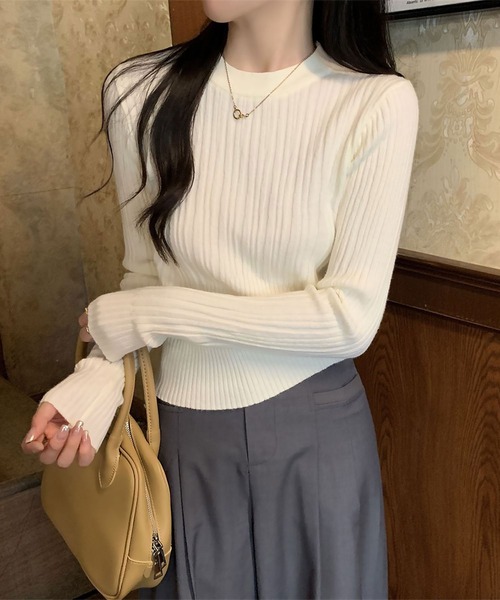blackdia ocean(ブラックダイヤオーシャン)の「blackdia ocean ラウンドネックスリムリブニット(ニット/セーター・レディース・ブラウン/ホワイト/ベージュ/ブラック/アイボリー・FREE)」の6枚目の写真