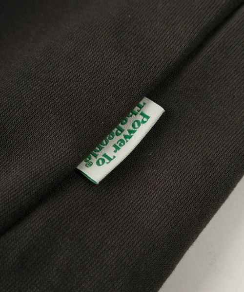 POWER TO THE PEOPLE（パワートゥーザピープル）の「【Power To The People/パワー・トゥ・ザ・ピープル】イヌ ネコ イラスト刺繍 レトロラベルデザイン クルーネックスウェット/CAT&DOG/ 裏毛/ ユニセックス（スウェット・レディース・ライトグリーン/チャコールグレー/オフホワイト/アイボリー・XL/L/M）」の16枚目の写真