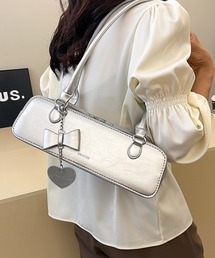 フェイクレザー横長ショルダーバッグ/チャーム付き