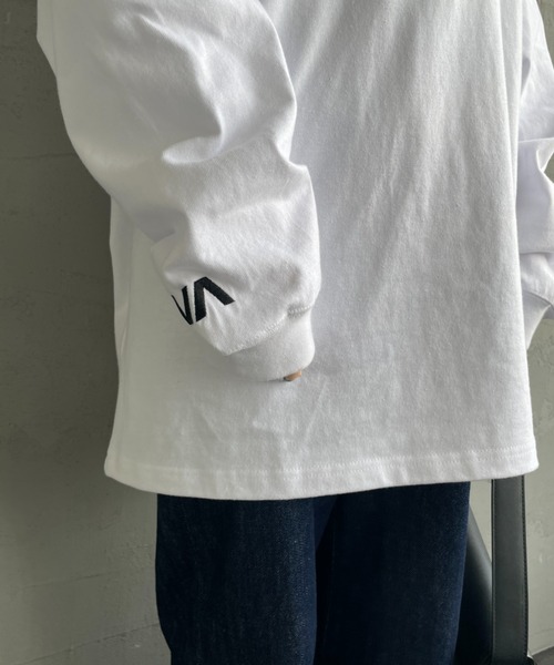 RVCA（ルーカ）の「[RVCA/ルーカ] REDIATE バックプリントロンT（Tシャツ/カットソー・レディース・ブラック/ホワイト/モスグリーン・M/L/XL）」の20枚目の写真