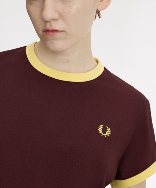 FRED PERRY(フレッドペリー)の「Cropped Ringer T-Shirt/クロップドTシャツ(Tシャツ/カットソー・レディース・グリーン/ホワイト/ピンク/ネイビー/マルーン/ブラック・10)」の7枚目の写真