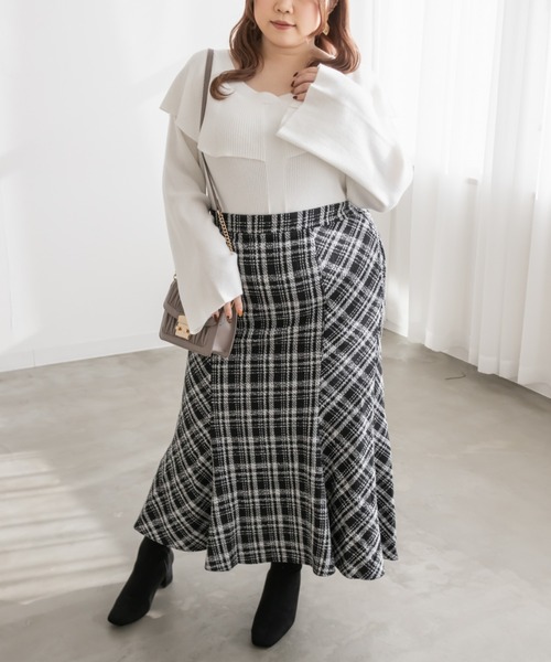 CLETTE(クレット)の「ケープ風リブニット(ニット/セーター・レディース・ラベンダー/チャコールグレー/オフホワイト・4L/3L/LL)」の5枚目の写真
