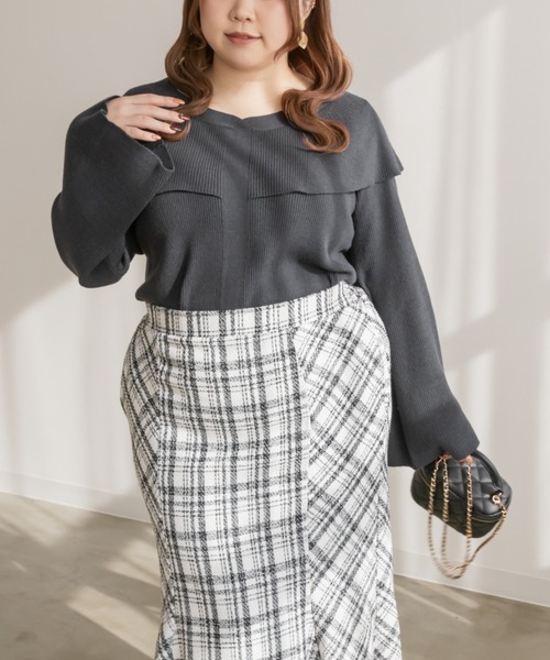 CLETTE(クレット)の「ケープ風リブニット(ニット/セーター・レディース・ラベンダー/チャコールグレー/オフホワイト・4L/3L/LL)」の10枚目の写真