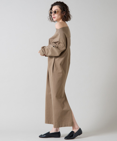 Liesse（リエス）の「オフショルダーロングワンピース（ワンピース・レディース・モカ/チャコールグレー・FREE）」の6枚目の写真