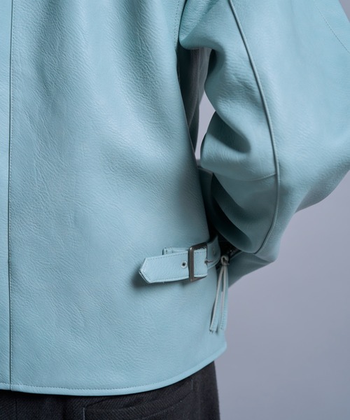 Camphor wood（カンファーウッド）の「short length zipped PU-leather