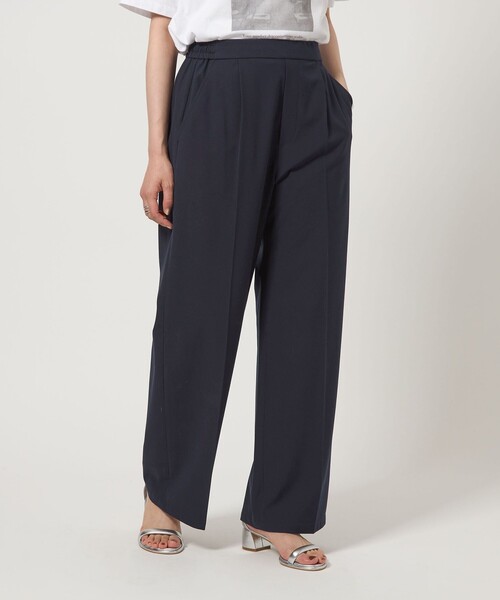green label relaxing（グリーンレーベルリラクシング）の「【WEB限定】＜at ease＞オルマイ ワイド パンツ -マシンウォッシャブル・ストレッチ・帯電防止-（その他パンツ・レディース・ベージュ/ネイビー/ブラック/グレー・SHORT/34/36/38/40/42/TALL）」の9枚目の写真