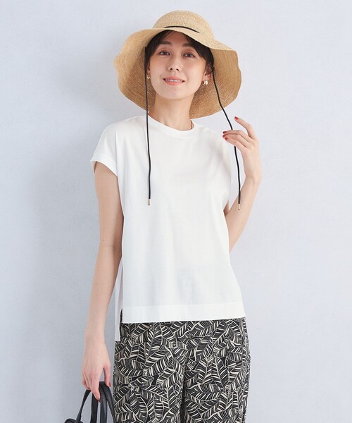 green label relaxing(グリーンレーベルリラクシング)の「グロッシー フレンチスリーブ Tシャツ -制菌-(Tシャツ/カットソー・レディース・その他2/その他1/その他3/オフホワイト/ブラック/その他4・38/40)」の10枚目の写真