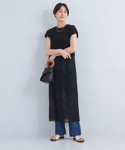 green label relaxing(グリーンレーベルリラクシング)の「グロッシー フレンチスリーブ Tシャツ -制菌-(Tシャツ/カットソー・レディース・その他2/その他1/その他3/オフホワイト/ブラック/その他4・38/40)」の18枚目の写真