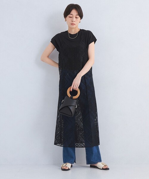 green label relaxing(グリーンレーベルリラクシング)の「グロッシー フレンチスリーブ Tシャツ -制菌-(Tシャツ/カットソー・レディース・その他2/その他1/その他3/オフホワイト/ブラック/その他4・38/40)」の19枚目の写真