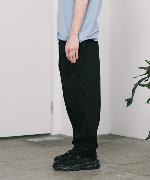 Gramicci（グラミチ）の「【日本限定モデル】Gramicci/グラミチ T/C TWILL TUCK TAPERED PANT テーパードパンツ 2026年春夏（チノパンツ・メンズ・ベージュ/ホワイト/ブラック/チャコール/ダークブラウン・S/XL/L/M）」の16枚目の写真