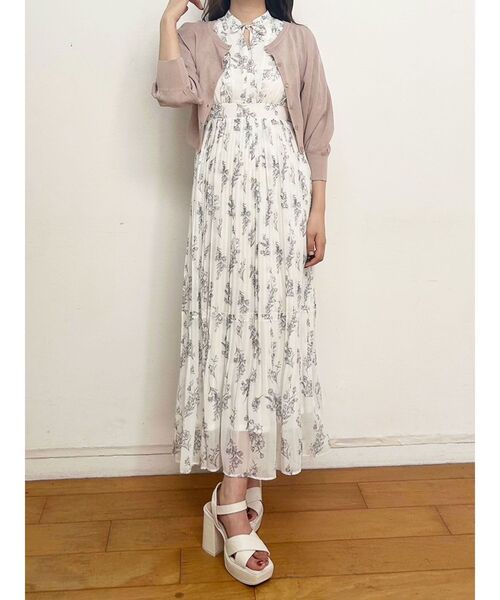 MERCURYDUO(マーキュリーデュオ)の「2WAYシアーコンパクトカーディガン(カーディガン/ボレロ・レディース・ライトブルー/ブラック/オフホワイト/ベージュ/ネイビー・FREE)」の17枚目の写真