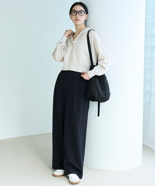 UNFILO(アンフィーロ)の「タックワイドパンツ(その他パンツ・レディース・ピンク系/アイボリー系/ネイビー系・X-LARGE)」の22枚目の写真