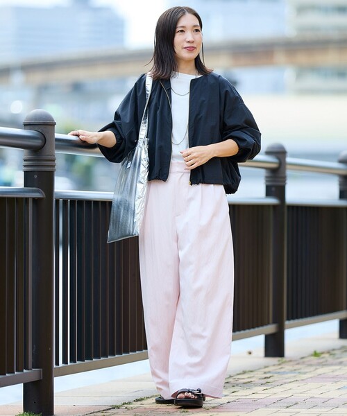 UNFILO(アンフィーロ)の「タックワイドパンツ(その他パンツ・レディース・ピンク系/アイボリー系/ネイビー系・X-LARGE)」の20枚目の写真