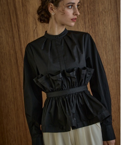 ERADIE(エラディエ)の「Raffle Peplum Top ラッフルペプラムTOP(シャツ/ブラウス・レディース・ストライプ/ホワイト/ブラック・FREE)」の16枚目の写真
