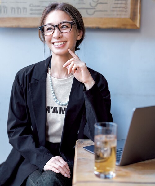 UNFILO（アンフィーロ）の「BEAUTY FORM-Tコットン ロゴ半袖T（Tシャツ/カットソー・レディース・ベージュ系1/ホワイト系1/ネイビー系1/グレー系1/ライトグレー系1/ピンク系1/ダークブラウン系1/ピンク系2/ホワイト系2/グレー系3・LARGE/MEDIUM/SMALL）」の13枚目の写真