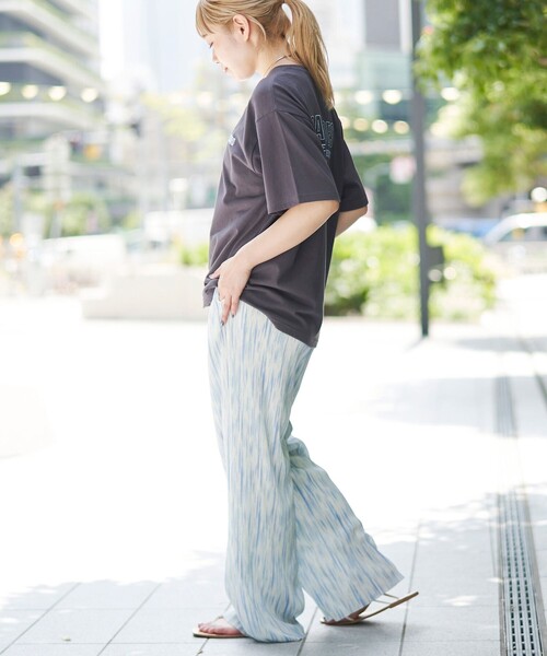 me by ISSEYMIYAKE イージーワイドパンツ ガウチョ プリーツ me by ISSEYMIYAKE イージーワイドパンツ ガウチョ プリーツ
