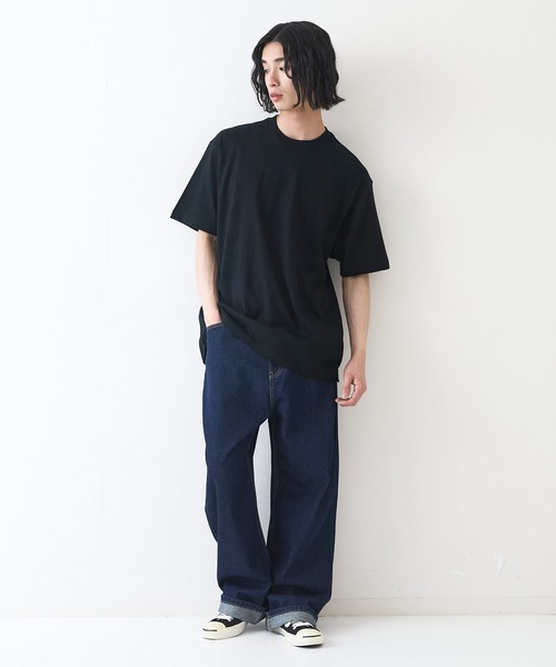 HANES(ヘインズ)の「【HANES/ヘインズ】【7.0oz 究極の先染め黒】KURO クルーネックT ビッグシルエット キングサイズ 丸胴・タグレス(Tシャツ/カットソー・メンズ・ブラック・XX-LARGE)」の4枚目の写真