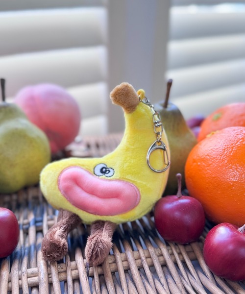 セール】3B43 フルーツ 野菜 ぬいぐるみ 唇マスコットキーホルダー
