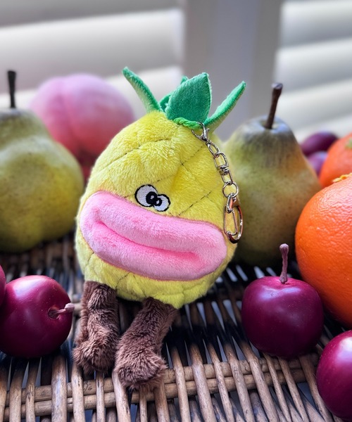 セール】3B43 フルーツ 野菜 ぬいぐるみ 唇マスコットキーホルダー