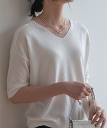 Forcement（フォースメント）の「リピート買い多数。選べるネックデザインで“今っぽさ”も“安心感”も 【モックネック／Vネックの2タイプから選べる春色半袖ニット】（ニット/セーター）」