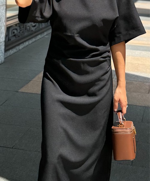 ST.ROONEY(セントルーニー)の「ドレープスリットワンピース【低身長・小柄女性向け】(ワンピース・レディース・ブラック/チャコール/ベージュ・XS)」の21枚目の写真