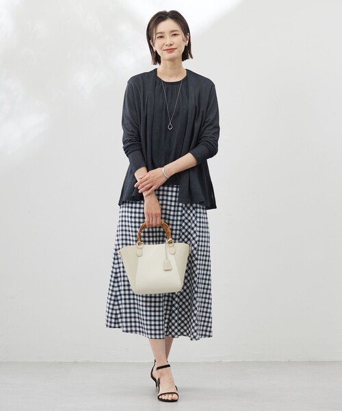 J.PRESS(ジェイプレス)の「【洗える】アセVisギンガム フレアー スカート(スカート・レディース・ネイビー系5/グレー系5・11/9/7)」の16枚目の写真