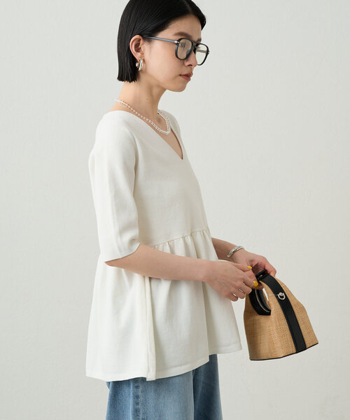 新品　Loungedress ペプラムニット　ラウンジドレス　ブラック 新品 Loungedress ペプラムニット ラウンジドレス ブラック