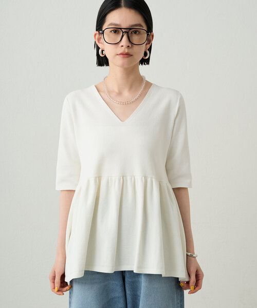 LOUNGEDRESS（ラウンジドレス）の「ペプラムニット（ニット