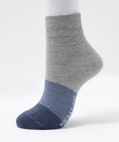 NAVY（ネイビー）の「NAVY クォーター丈 グラデメッシュソックス 23-25cm（ソックス/靴下・レディース・グリーン/グレー系/アイボリー系・FREE）」の2枚目の写真