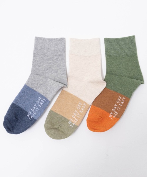 NAVY（ネイビー）の「NAVY クォーター丈 グラデメッシュソックス 23-25cm（ソックス/靴下・レディース・グリーン/グレー系/アイボリー系・FREE）」の4枚目の写真